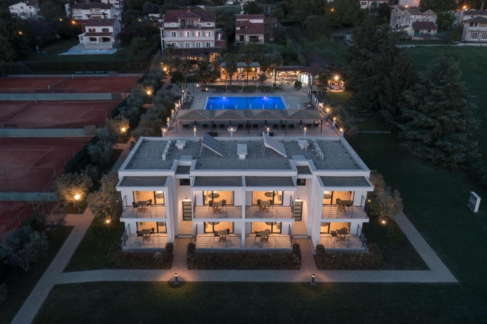 Lana Premium Residence 2 Пореч Екстериор снимка